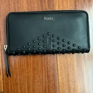 BRAND NEW Tods Wallet